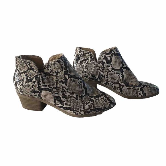 Express Women’s Chelsea Boot Faux Snake Skin Size 8 - Picture 5 of 13